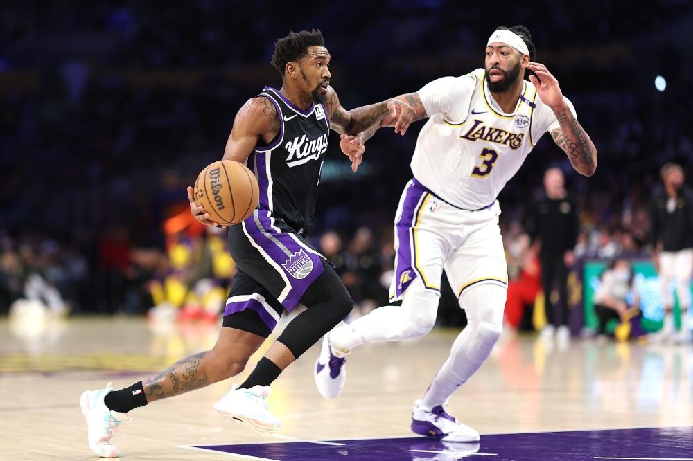 更折射出中 更折射出中